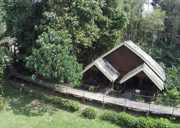 Khao Sok Riverside Cottages